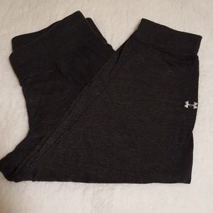 Under Armour heat gear capris